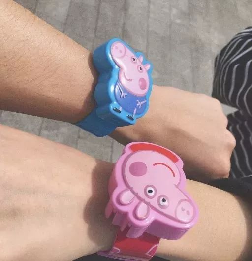 小猪佩奇背后隐藏的都市谣言,小猪佩奇真实的都市传说