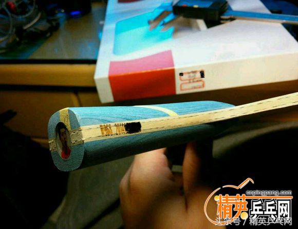 国手的底板都是特制吗,国手乒乓球器材