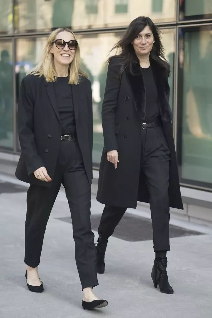 跆拳道白腰带的正确系法简单视频,带金属扣的腰带系法蝴蝶结慢动作