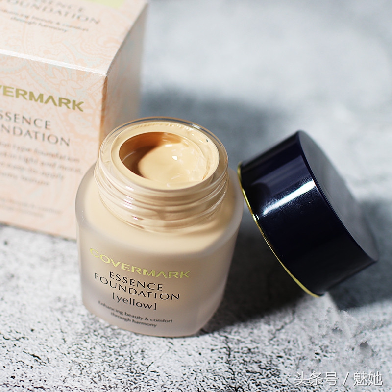 适合夏天的网红粉底液大种草，用了就不想换！