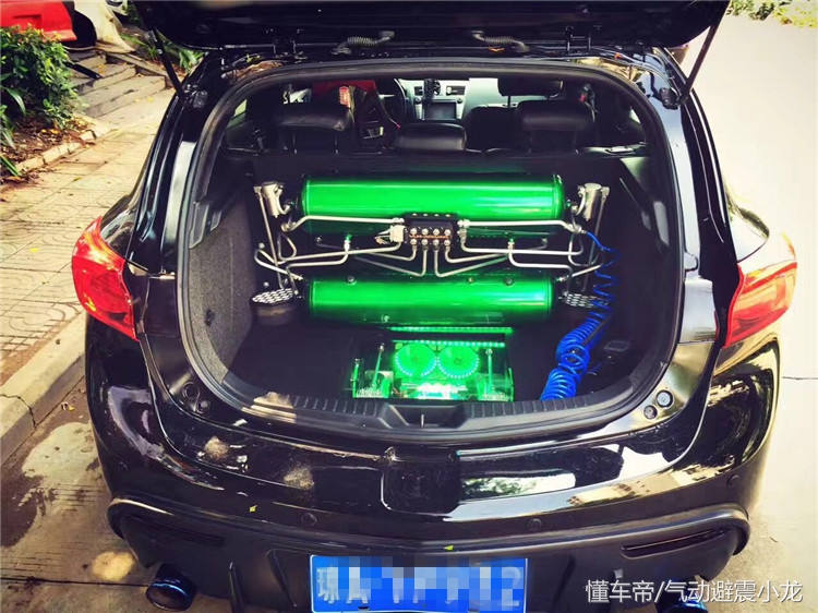 马自达3星驰改装方向盘,马自达3星驰改装件