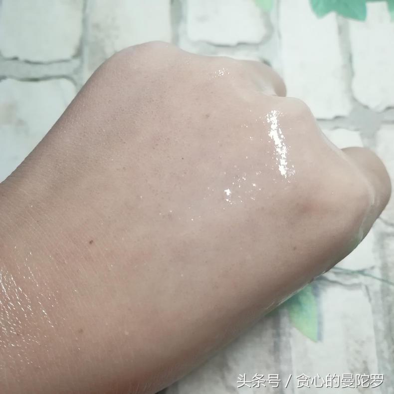 欧诱遮瑕保湿v7素颜霜,v7素颜霜评测