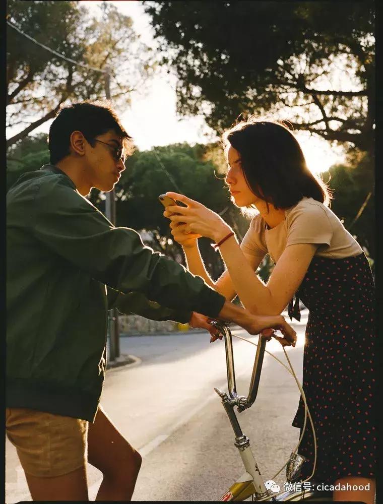 穿假货有多尴尬,穿假货到底有多自信