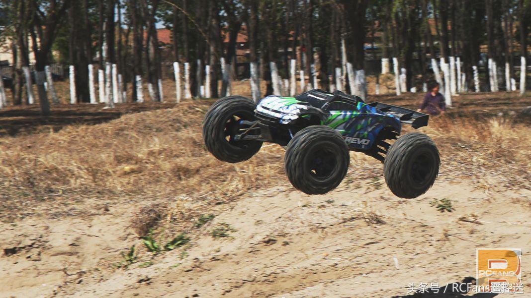 潮白小怪兽,潮白怪兽作品大全