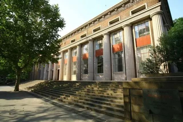 浙江图书馆怎么免费借书,24小时图书馆可以自助借书吗