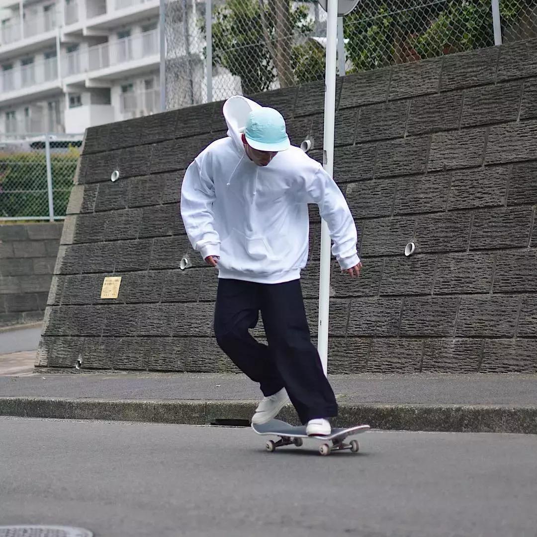 身高只有160穿不了宽裤？不要慌，让这几位潮男教你穿搭技巧