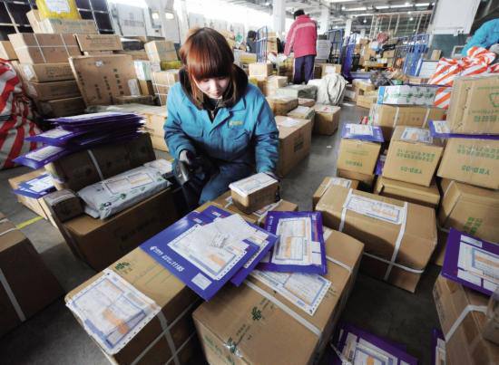 圆通快递月入八千,新手圆通快递员一般能拿多少工资