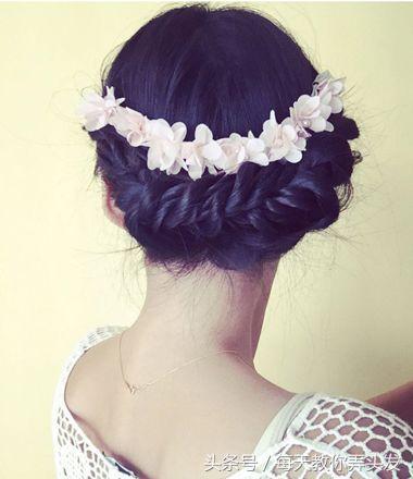 最简单的韩式盘发发型新娘,10款甜美可爱的韩式简单盘发发型