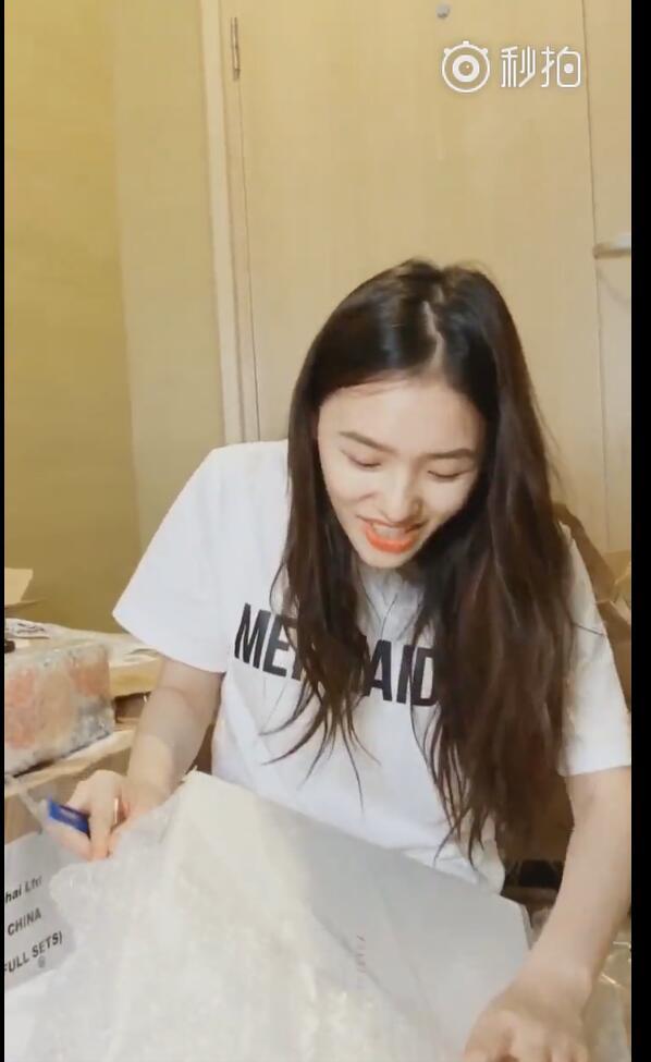 范冰冰自创美容仪价格,范冰冰都送了谁美容仪