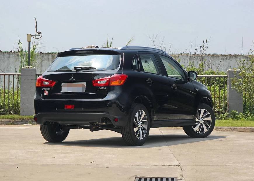 劲炫asx16款驾驶视频,劲炫asx的优点与缺点