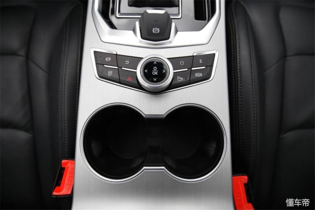 swm斯威g01运动版有什么功能,行走北京新疆