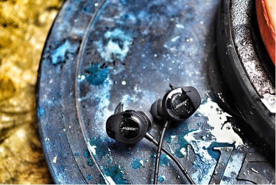 2018全球十大顶级蓝牙耳机品牌,十大顶级旗舰蓝牙耳机排行榜