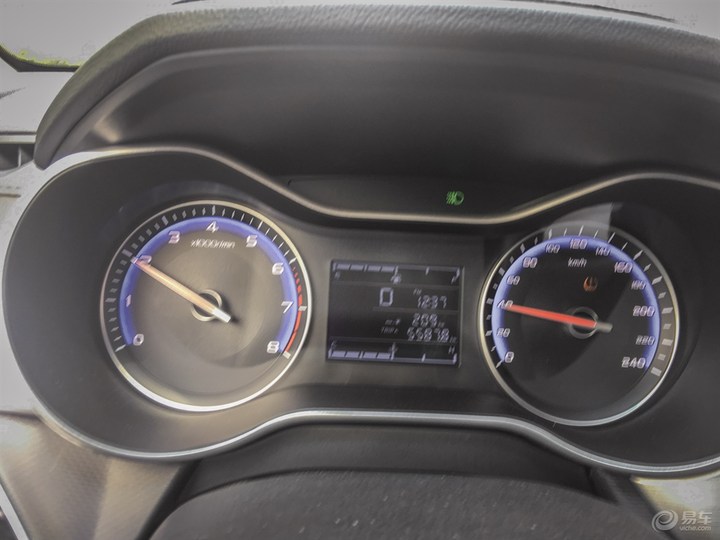 汽车轮胎小知识行车安全,车胎防扎胎小技巧