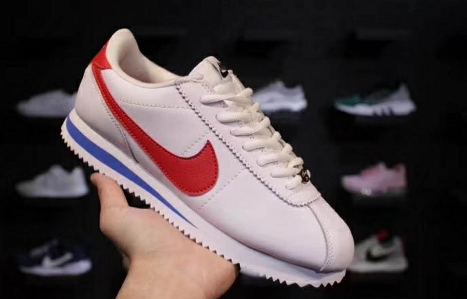 nike阿甘鞋经典款,nike历史上配置最高的球鞋