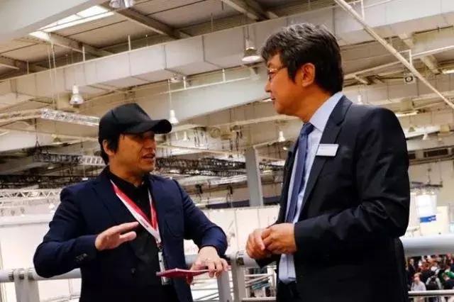 艾问Festo：飞上天给你看，汉诺威工业4.0的逆天玩家