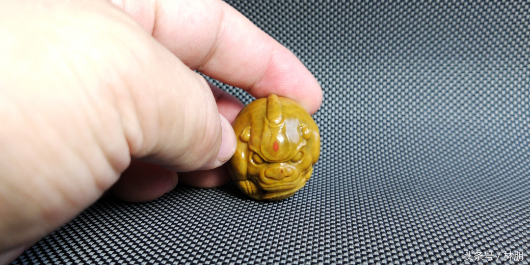 玉器加工厂抛光,如何给玉器打磨抛光