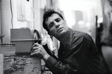 永远年轻，永远热泪盈眶：凯鲁亚克《在路上》热情潮涌的句子！