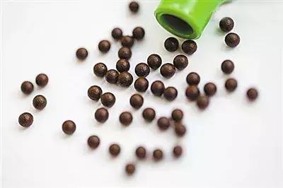 吃鸡游戏里，六味地黄丸让你战斗力倍增，其实还有这40多种功效