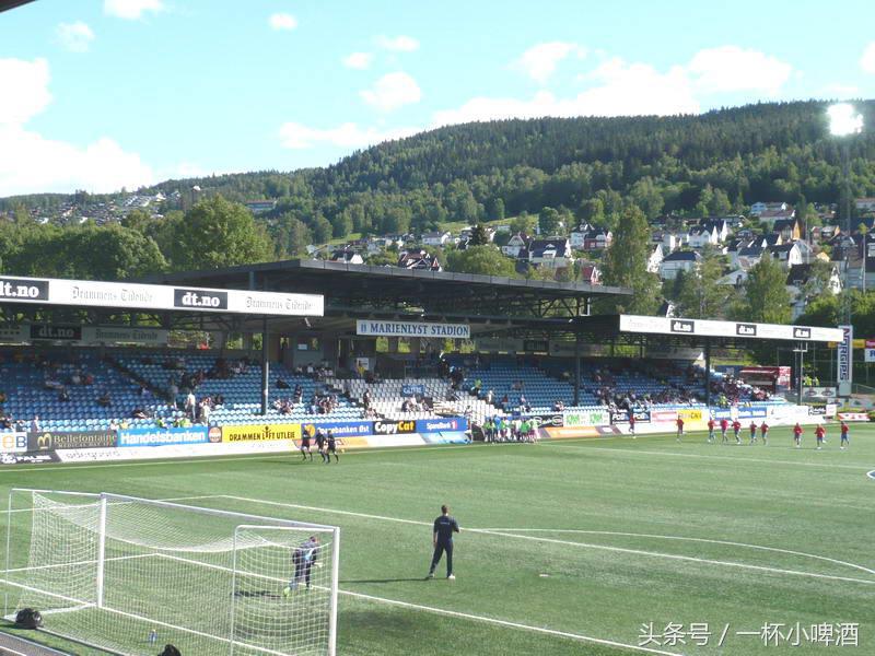 挪威绝美足球场,挪威诺夫顿岛球场