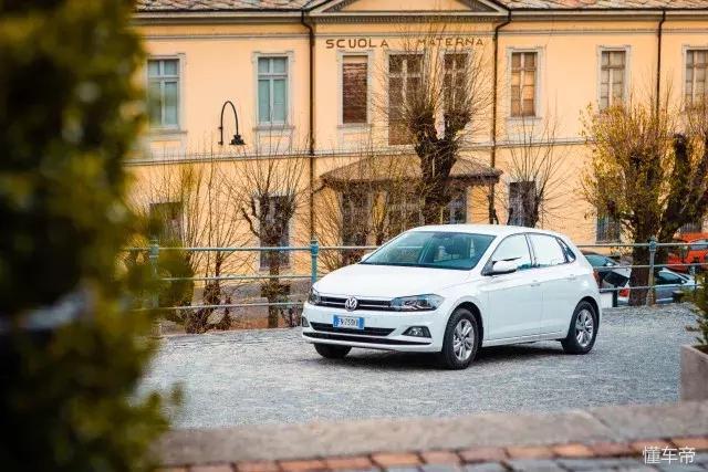 大众polo2022款1.5t和飞度1.5t,新款大众polo试驾