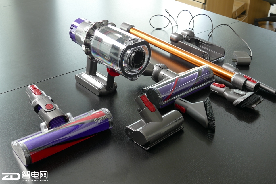 戴森吸尘器v11absoluteextra,戴森v10absolute介绍