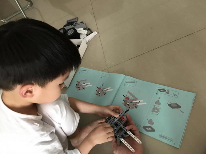 儿童玩具米兔矿山车,米兔智能积木玩具视频