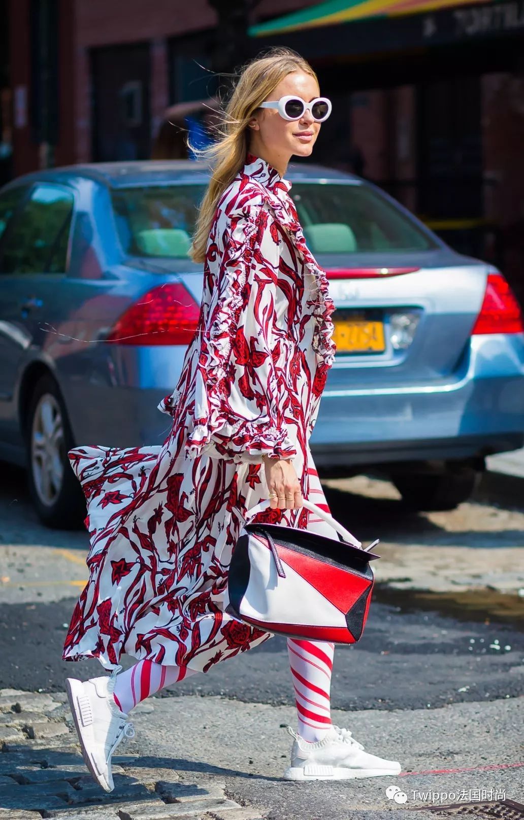 除了耐克阿迪好看的鞋子推荐,目前最流行的运动鞋品牌