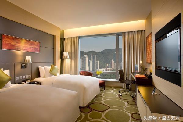 如何用客户思维去装修星级酒店（盘古文化艺术油画国画装饰画）