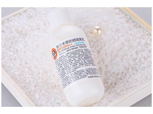 国货美白化妆水测评,京卫本草金盏花化妆水