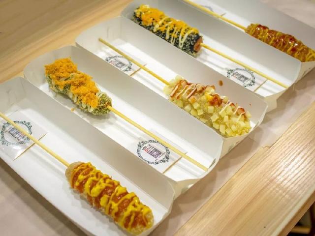 正宗的拉丝芝士热狗,韩国人芝士拉丝热狗