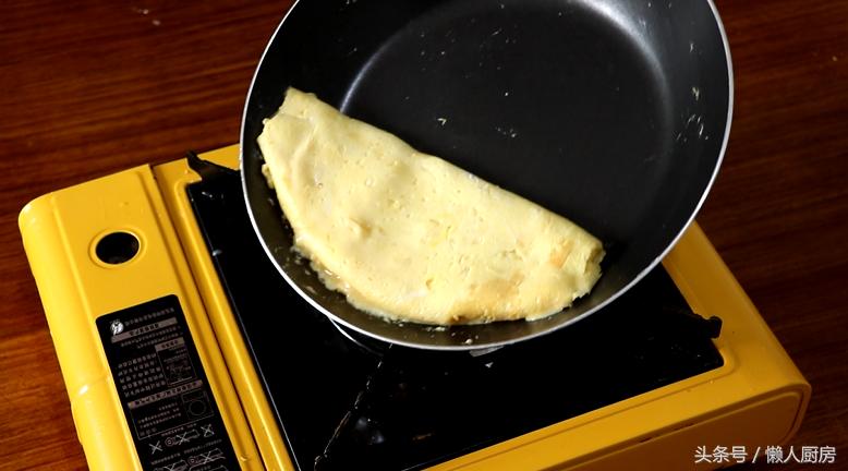 自己在家做好吃的咖喱蛋包饭,网红咖喱蛋包饭上面可加哪些酱