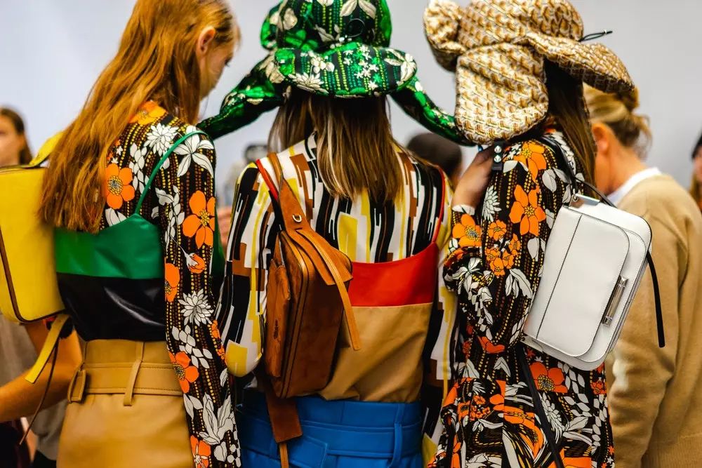 时尚集团找到苏芒接班人；Prada市值重回1000亿