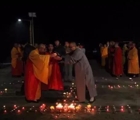 五台山文殊菩萨圣诞视频,五台山文殊菩萨供灯预约