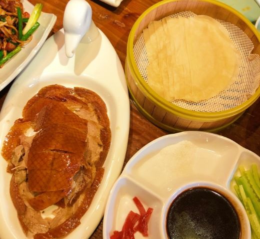 长春烤鸭哪家最好吃,长春好吃的脆皮烤鸭