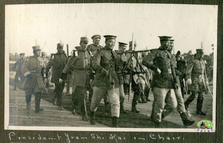 老照片1913年袁世凯天坛祭天,袁世凯祭天大典照片