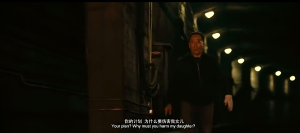 成龙电影里的女儿们,感受着浓浓的父爱,却有一个很蹊跷的共同点