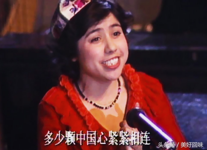 1985年央视春晚报幕,1985年春晚事件