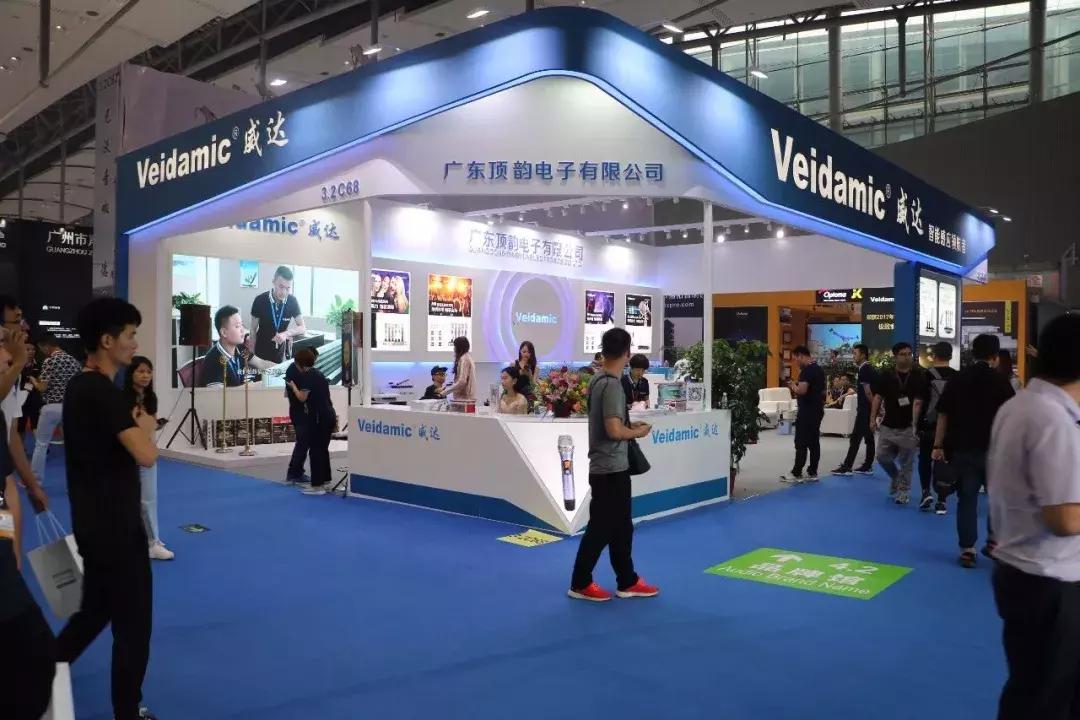 广展娱乐KTV参展商各出奇招多款新品让人目不暇给—阜新声艺视听