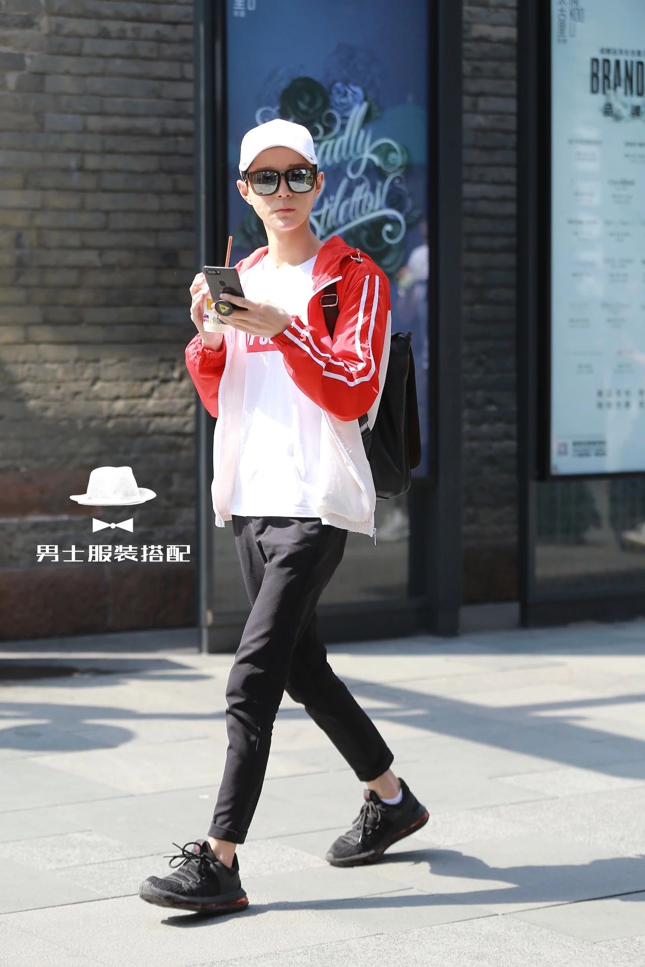 一件配饰就能拯救一身的穿衣搭配,让你感觉时尚的小配饰