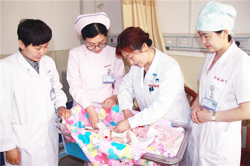 助产士分娩教学,自然分娩助产术的注意事项