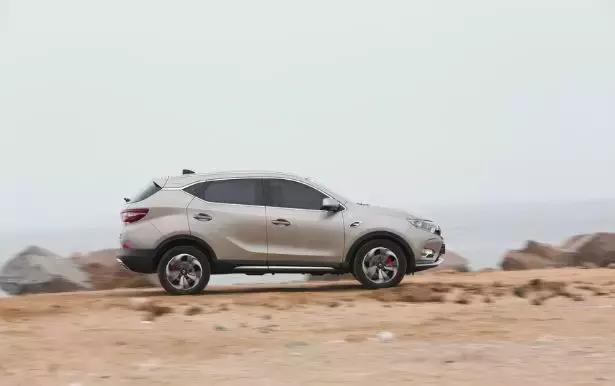 东南dx7发动机和变速箱,东南dx7更换发动机多少钱