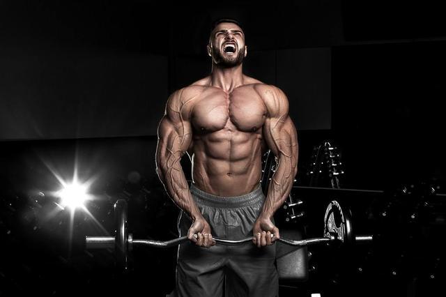 哑铃杠铃练肩最好的动作,哑铃杠铃训练动作大全