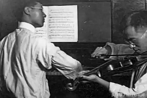 民国最酷的爸妈，嘻嘻哈哈教育孩子，却把四个女儿教成了著名教授