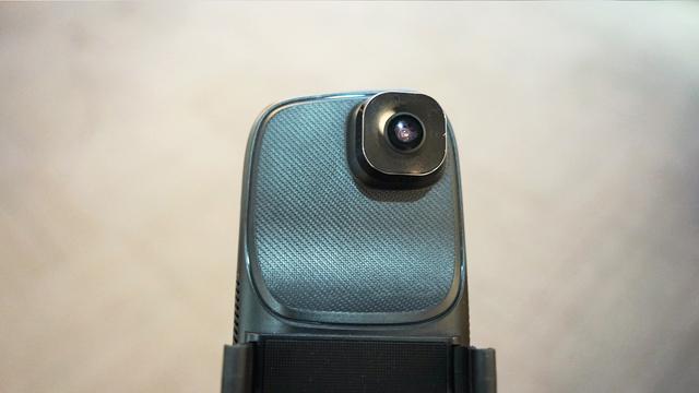 360流媒体后视镜的优缺点及推荐,智能语音交互汽车