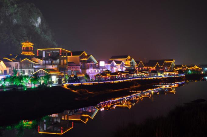 香港人组团游张家界,姐妹相约张家界三日游