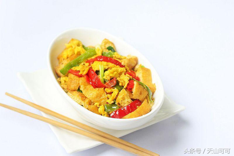 鸡蛋搭配什么炒最下饭,鸡蛋都能配什么炒吃