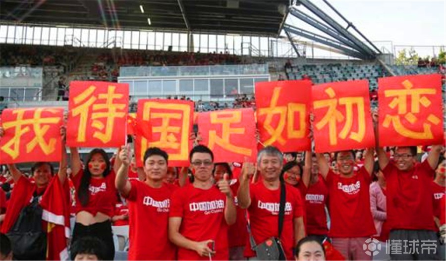 国足搞笑十佳球,盘点全网那些吐槽国足爆笑名场面