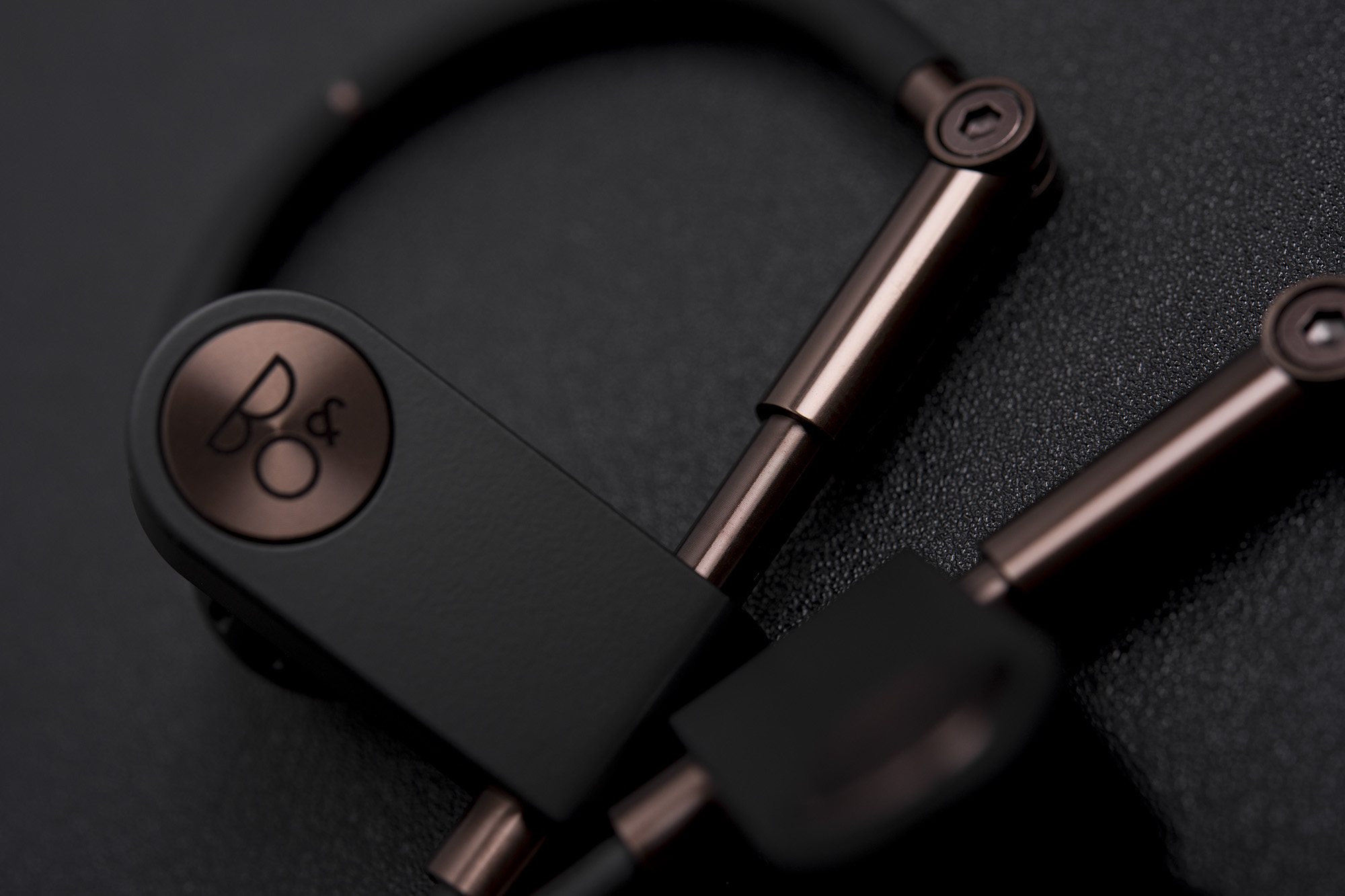 beoplay蓝牙耳机评测,beoplaya8蓝牙