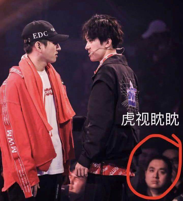 易烊千玺越来越撩！有胖虎护航，粉丝表示：不担心千玺被“拐跑”