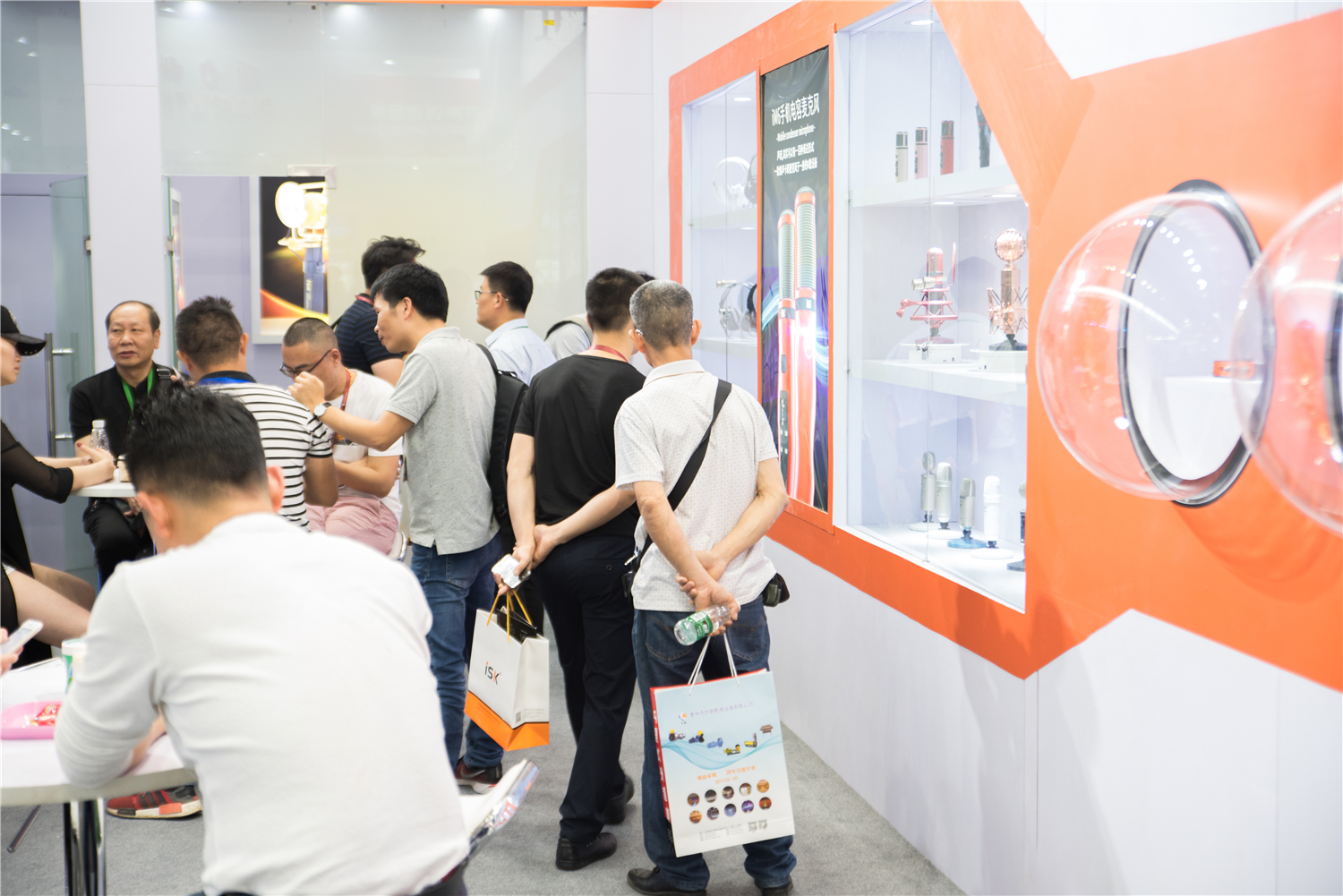 isk麦克风主播,isk直播手持麦克风